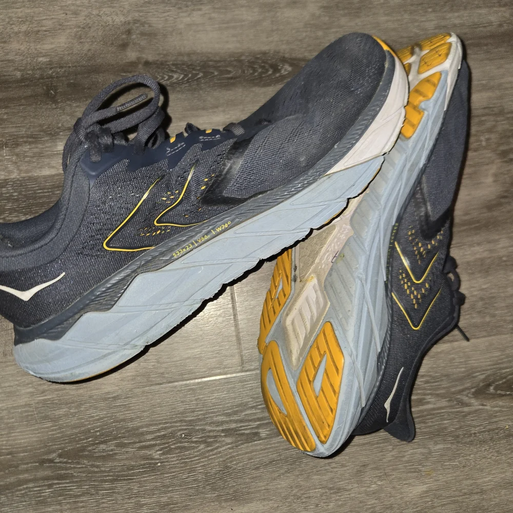 Hoka one men